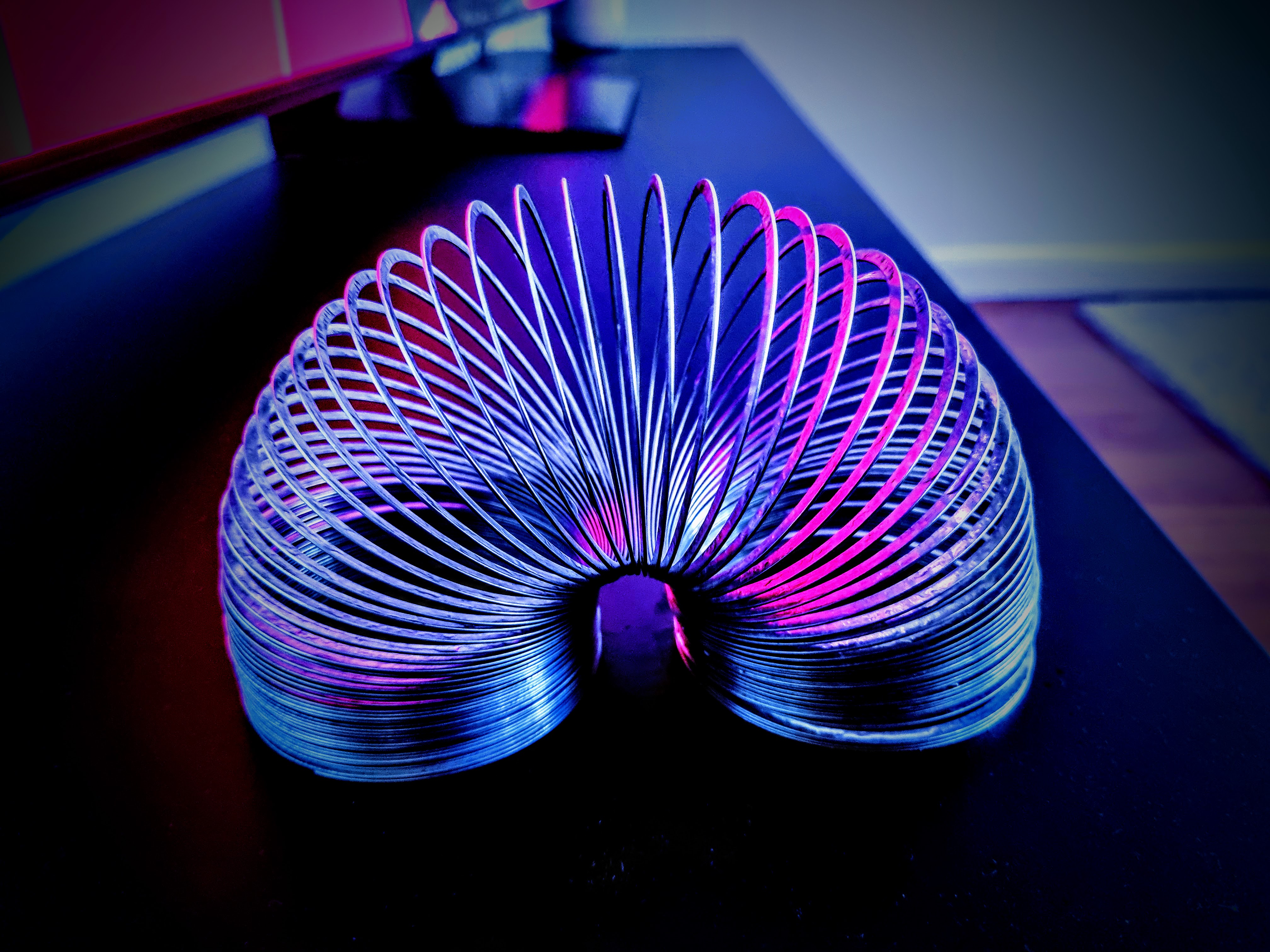 my slinky! in an arch.